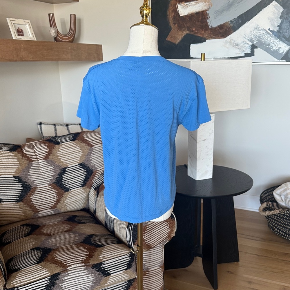 Lululemon Train to Be Short Sleeve Tee - Picture 3 of 10